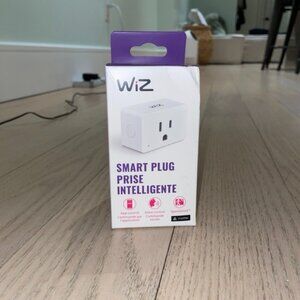 Wiz Smart Plug - App Control Wifi Voice Control multicolor
